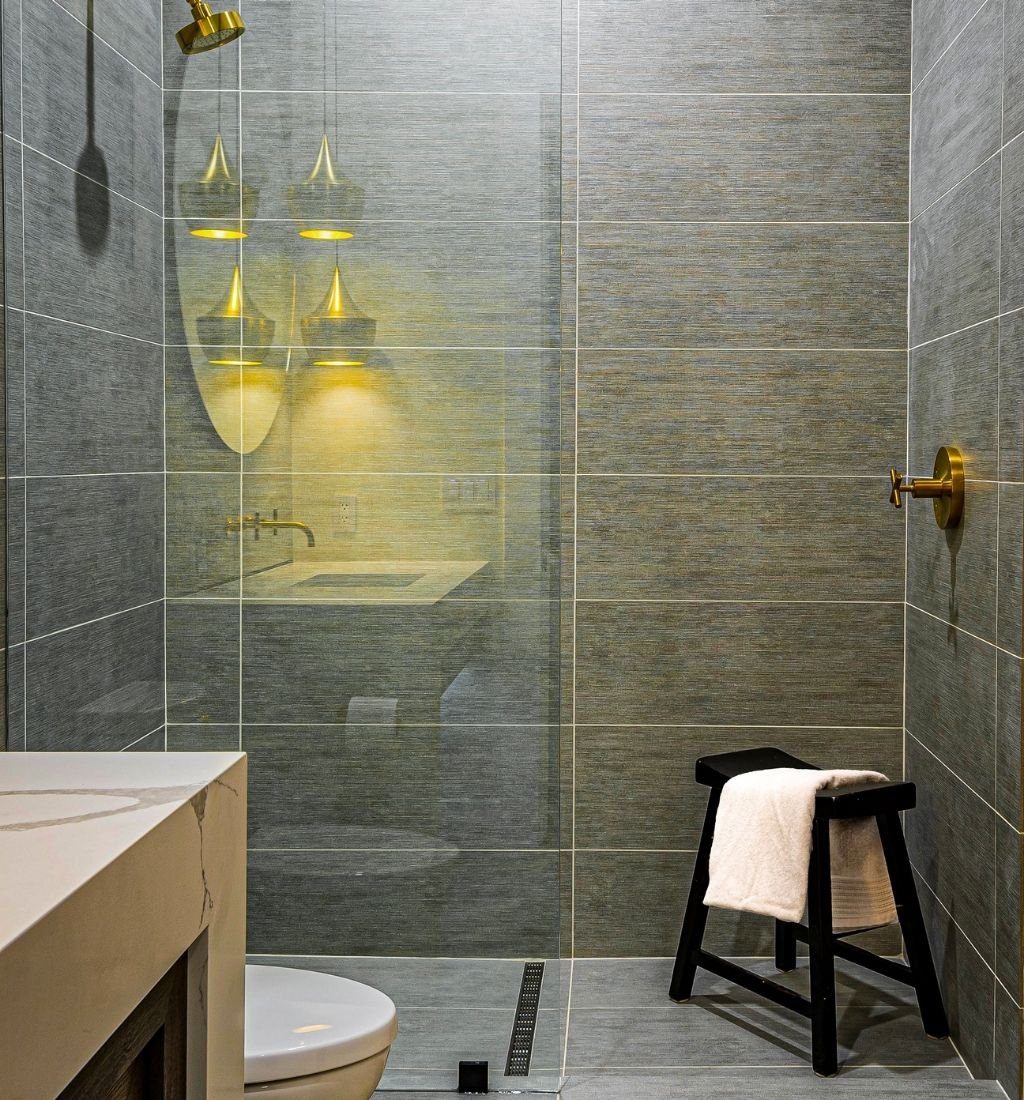 bathroom fitters TW1 4PB